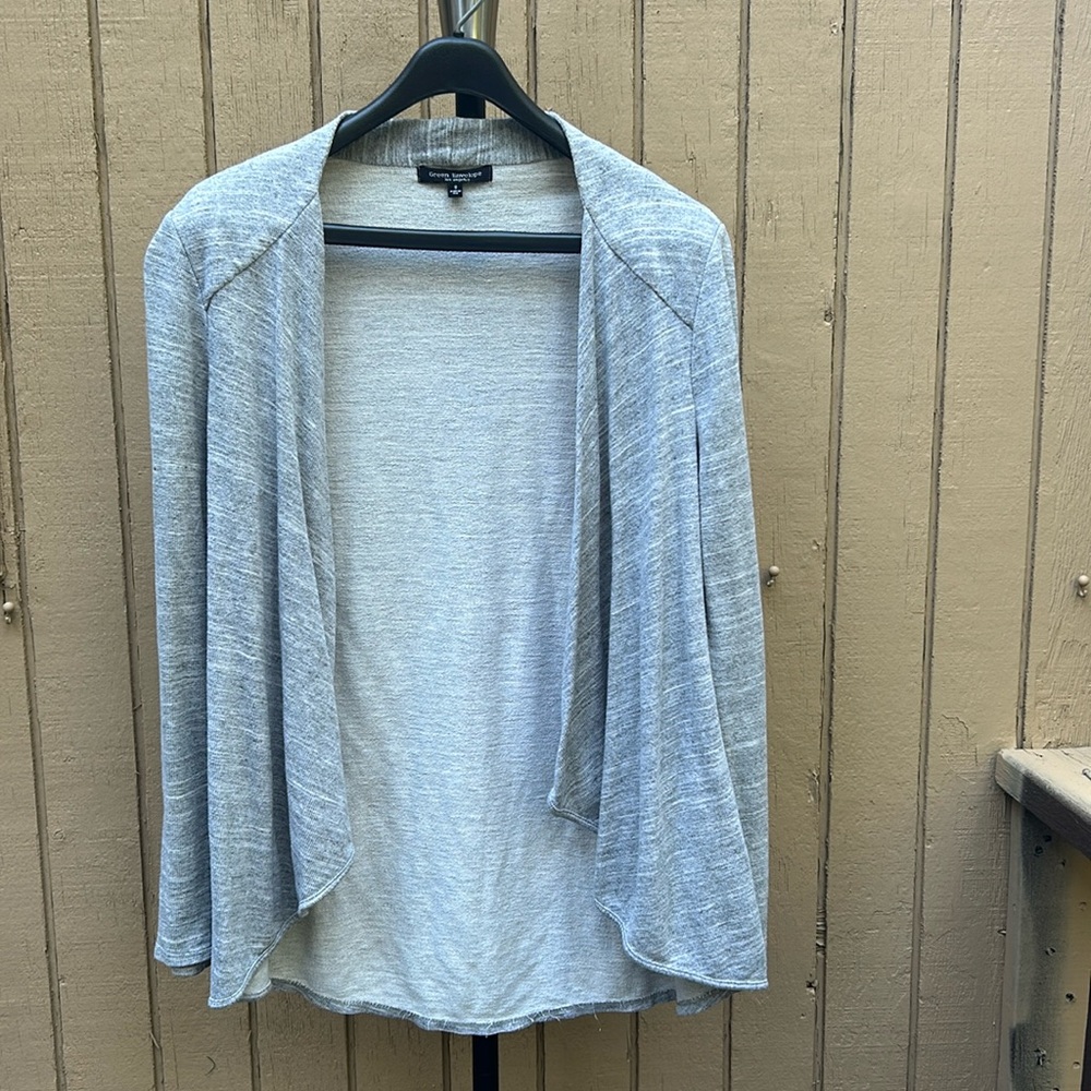 Green Envelope women’s gray sweater size S